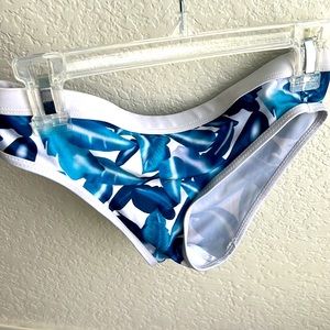 Blue 💙 leaf bikini bottoms